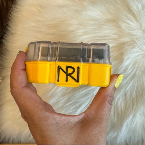 Dewalt Multi Surface Accessory Storage Case Yellow 6 in x 3.5 in - Picture 8 of 8